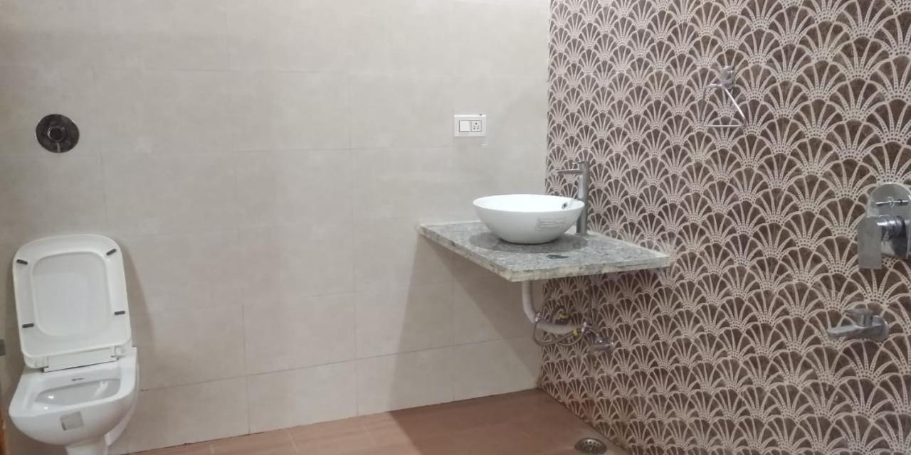 Hotel Radha Rani Mahal Khajurāho Zewnętrze zdjęcie